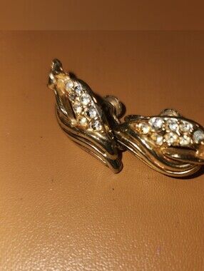 Gold-Tone Crystal Leaf Link Bracelet - Women Jewelry